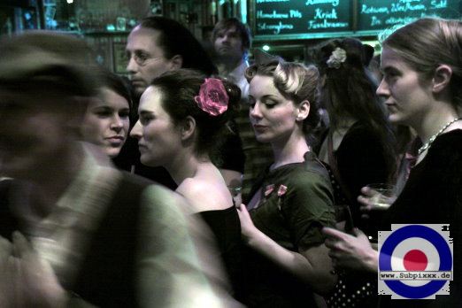 DJ Screamin Jordan (D) Ballroom Goes Burlesque - Noels Ballroom, Leipzig 25. Februar 2012 (13).JPG